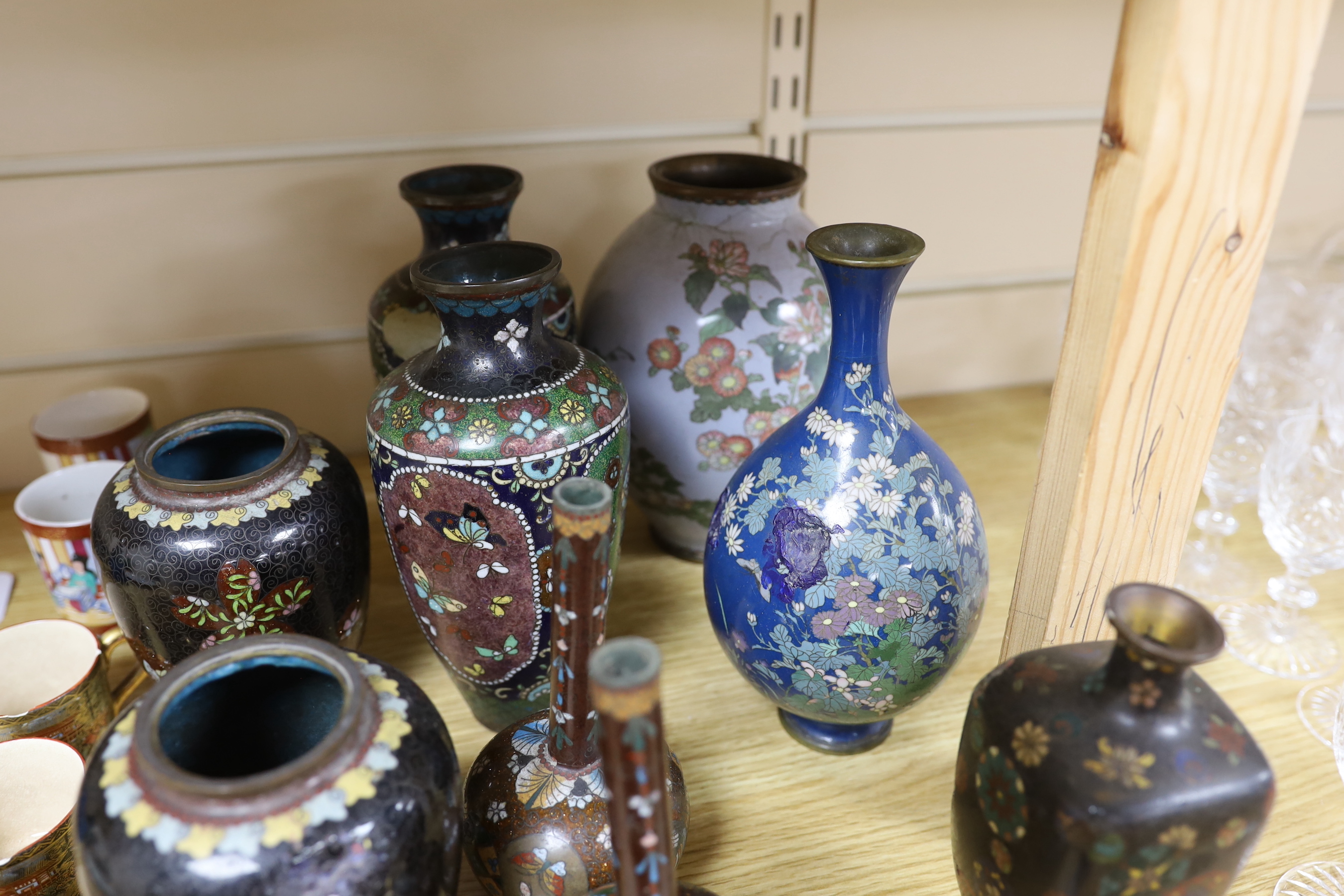 Assorted Japanese cloisonné enamel and satsuma pottery wares, tallest 20cm high